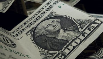 Dólar hoy: el blue y los financieros caen, tras sumar $80 en dos días
