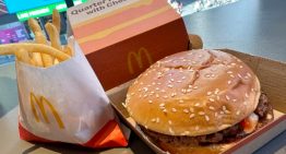 Exámenes descartan que medallones de carne hayan sido fuente de brote de E. coli, dice McDonald's