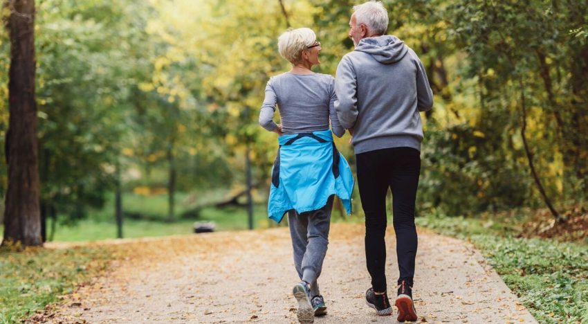 Ni gimnasio ni ensalada: la mejor forma de perder grasa abdominal, según un médico