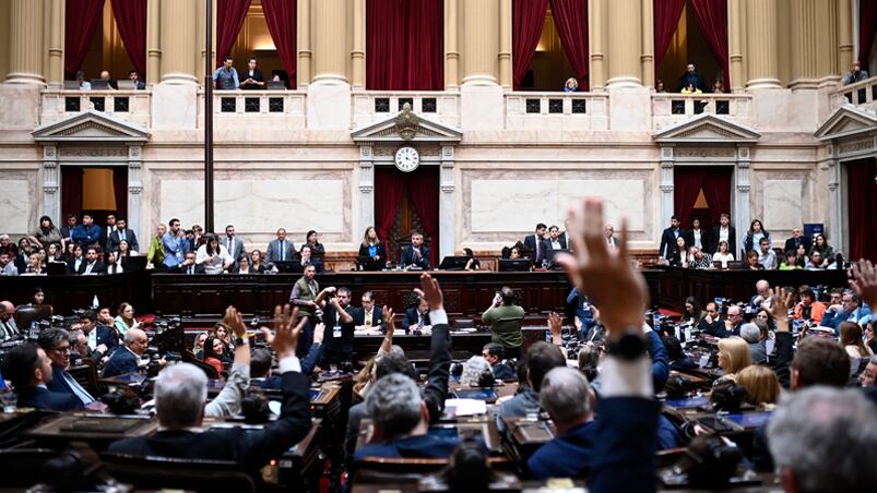 El Gobierno quiere votar el Presupuesto 2025 a fines de noviembre en la Cámara de Diputados y analiza convocar a sesiones extraordinarias para continuar su tratamiento en el Senado (Foto: prensa Congreso).