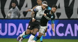 Copa Sudamericana: Racing iguala 2-2 con Corinthians en la ida de la semifinal