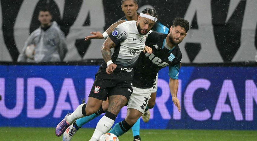 Copa Sudamericana: Racing iguala 2-2 con Corinthians en la ida de la semifinal