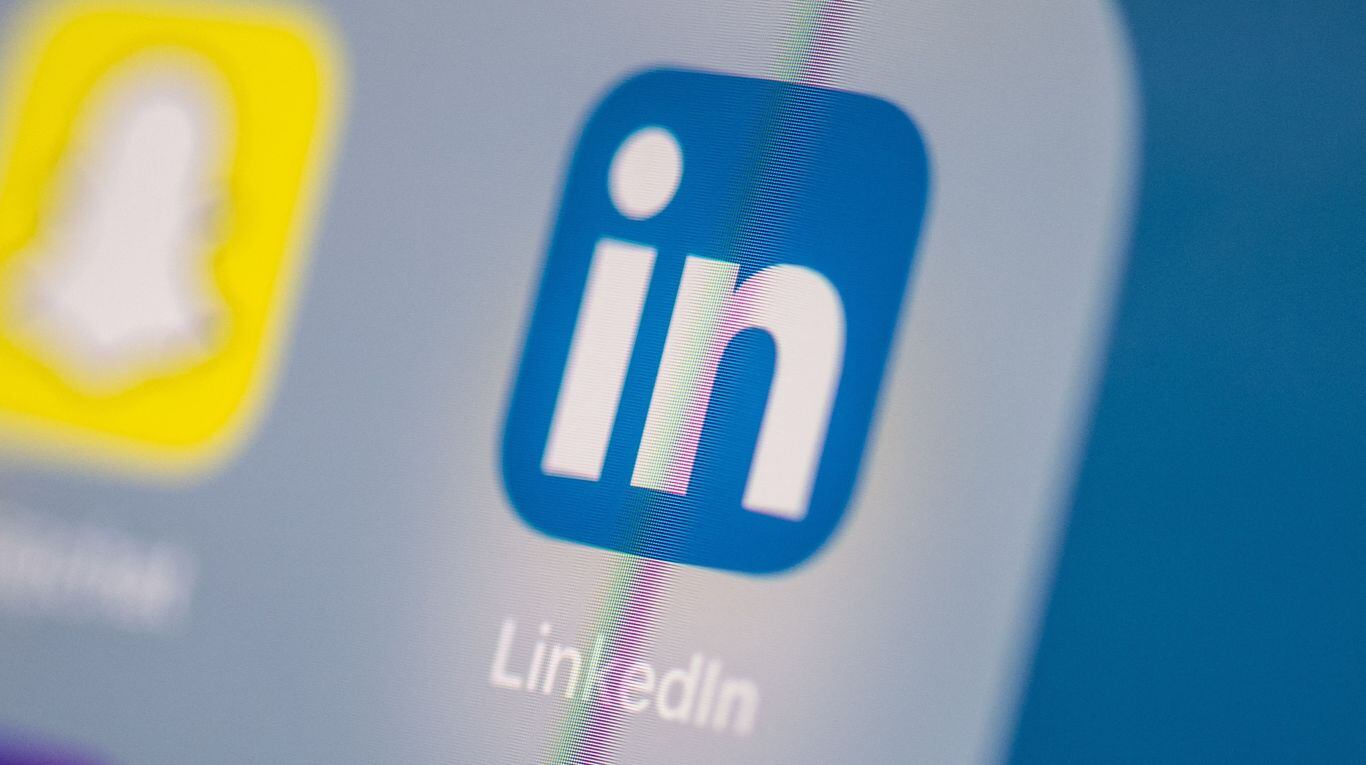 Además de la multa, LinkedIn deberá ajustarse a las normas de la Ley General de Protección de Datos de la UE en un lapso no mayor a los tres meses. (Foto: AFP/ Martin Bureau)