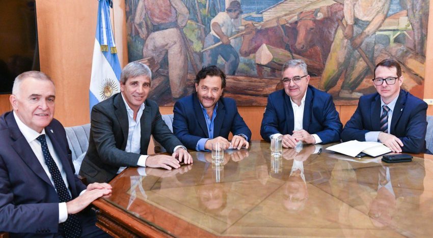 Javier Milei se reunió con gobernadores del norte: reconocimiento y pedidos de respaldo en el Congreso