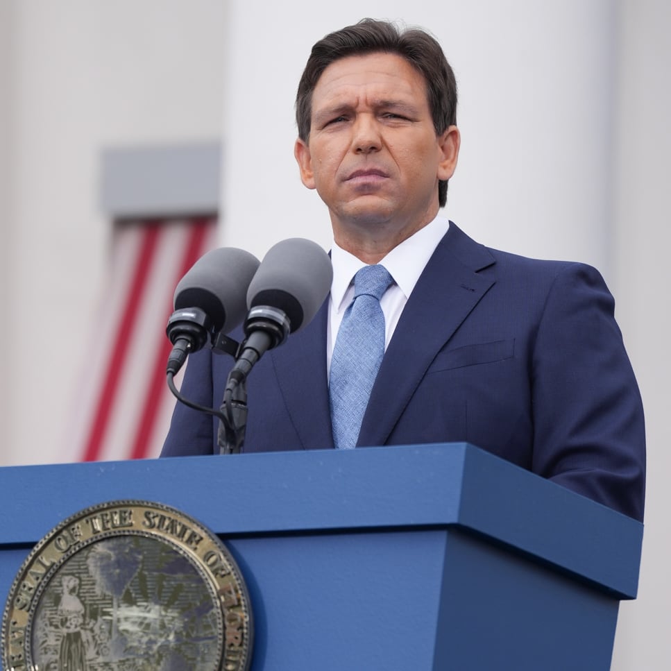 La administración del gobernador Ron DeSantis busca bloquear una publicidad a favor del aborto, tras afirmar que contiene información falsa