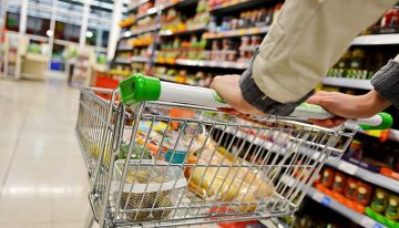 Qué es el “halo de salud” y por qué te puede cegar al hacer las compras