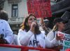 Trabajadores del Garrahan, docentes y estudiantes universitarios protestaron contra el ajuste en Plaza de Mayo