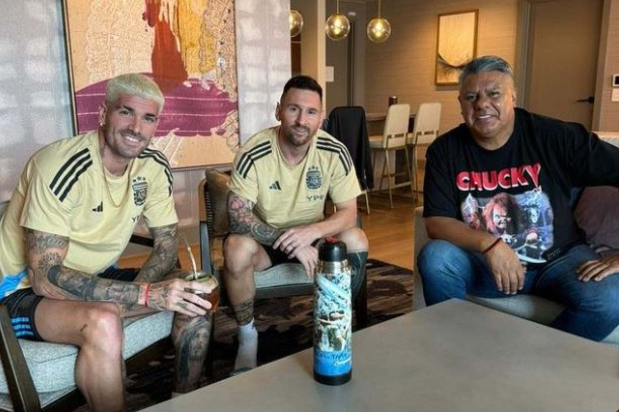 El encuentro entre Claudio Tapia, Lionel Messi y Rodrigo De Paul