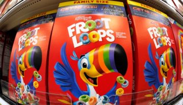 Manifestantes exigen a Kellogg que retire colorantes artificiales de Froot Loops y otros cereales