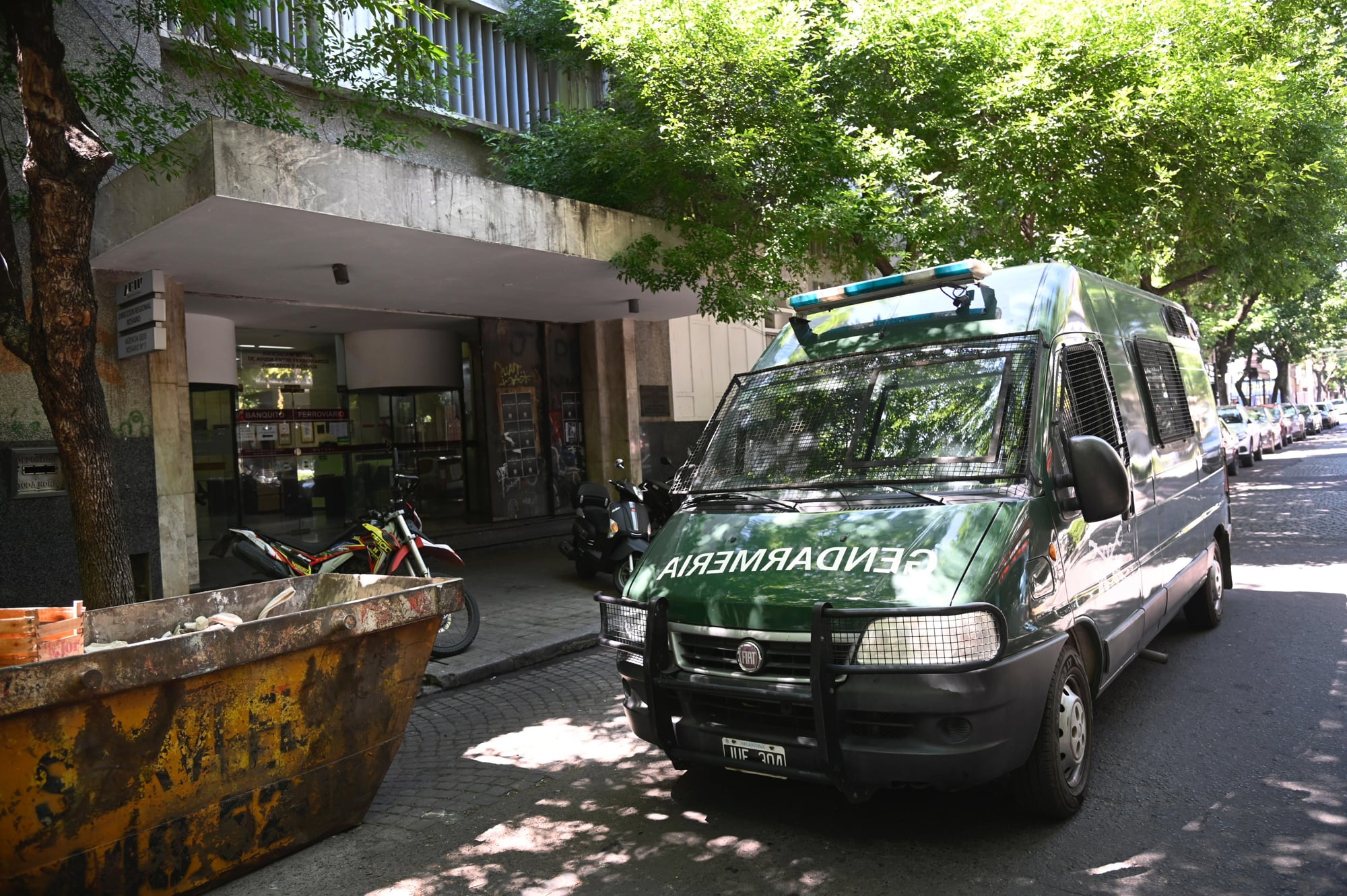 Allanamientos en Rosario al juez federal Bailaque, en los tribunales federales de calle Oroño y también en la sede de la AFIP