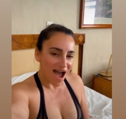 La mamá de Tomás Holder hizo un video hot con un dardo para Martín Ku: “Cuando el del super chino te niega”