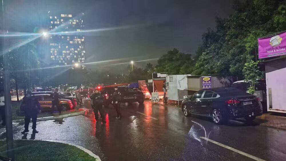 Dos explosiones sacudieron la Plaza de los Tres Poderes, en Brasilia (Foto: OGlobo)