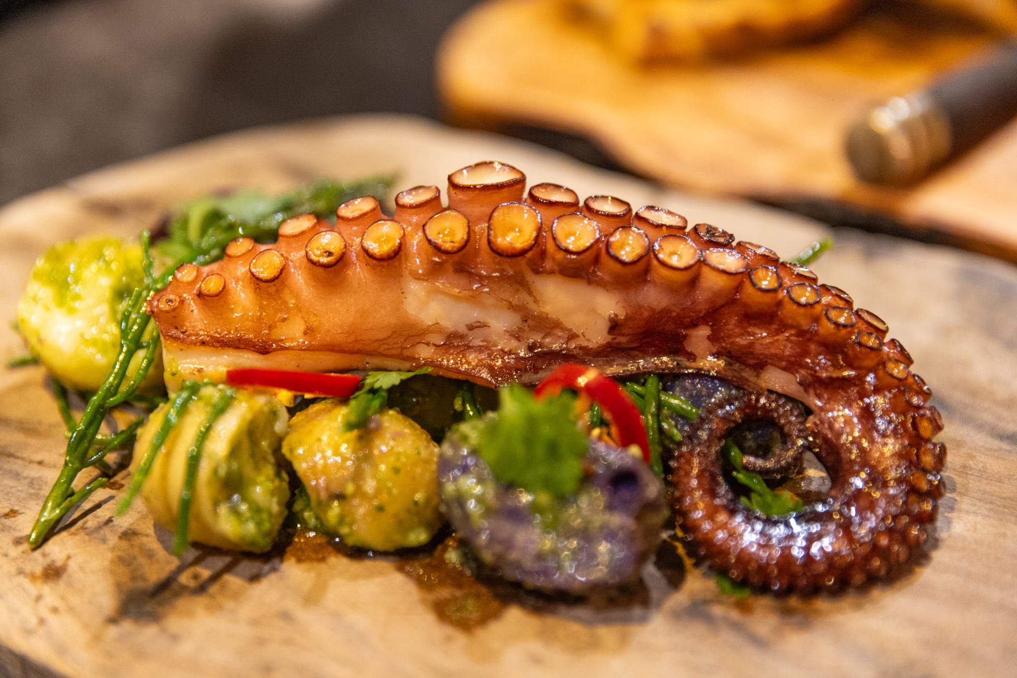 El pulpo grillado está entre los platos más pedidos.