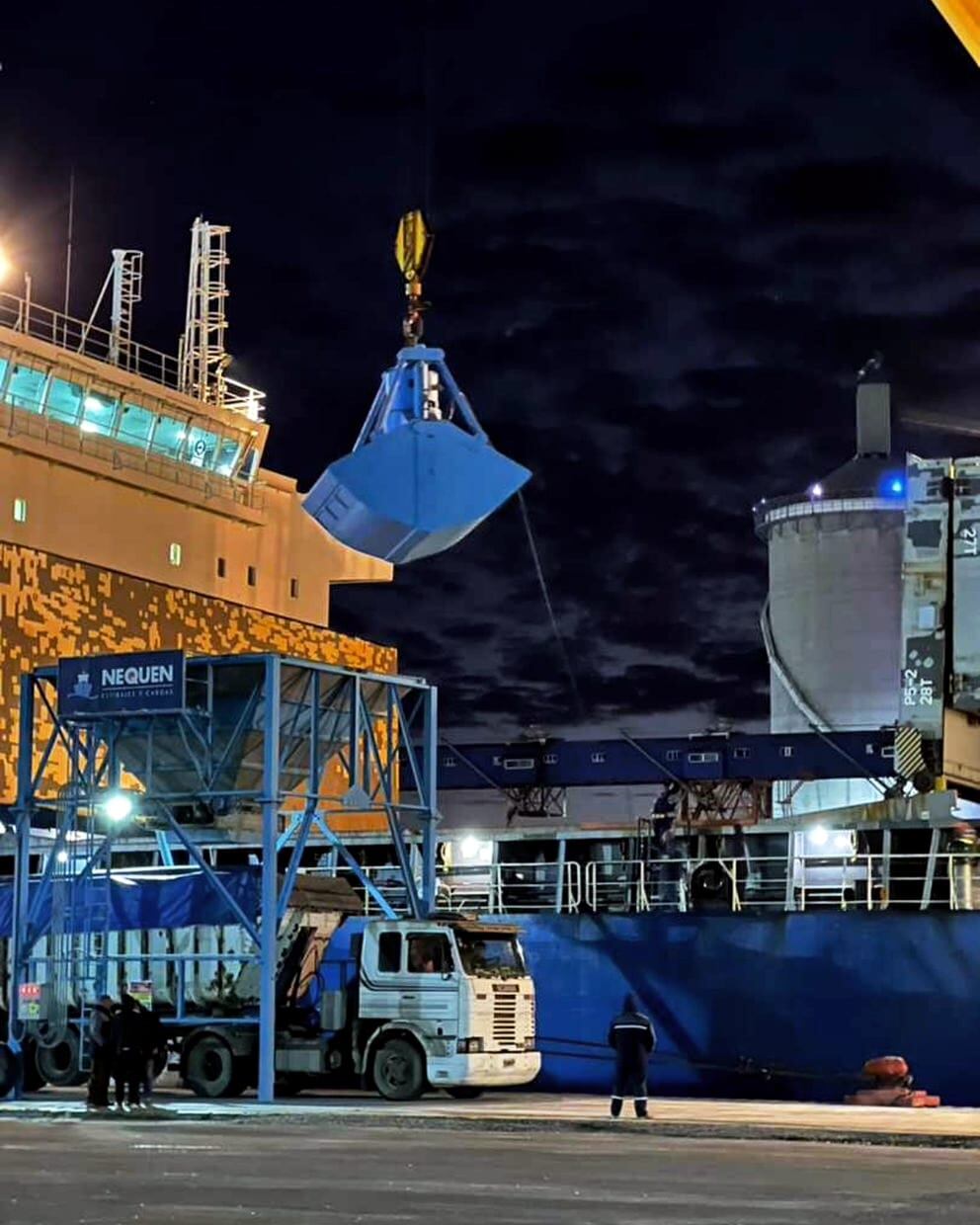 La nueva tasa en el puerto de Quequén afectará a los productores y encarecerá los costos de exportación, afirmaron las entidades. (Foto: Puerto Quequén).