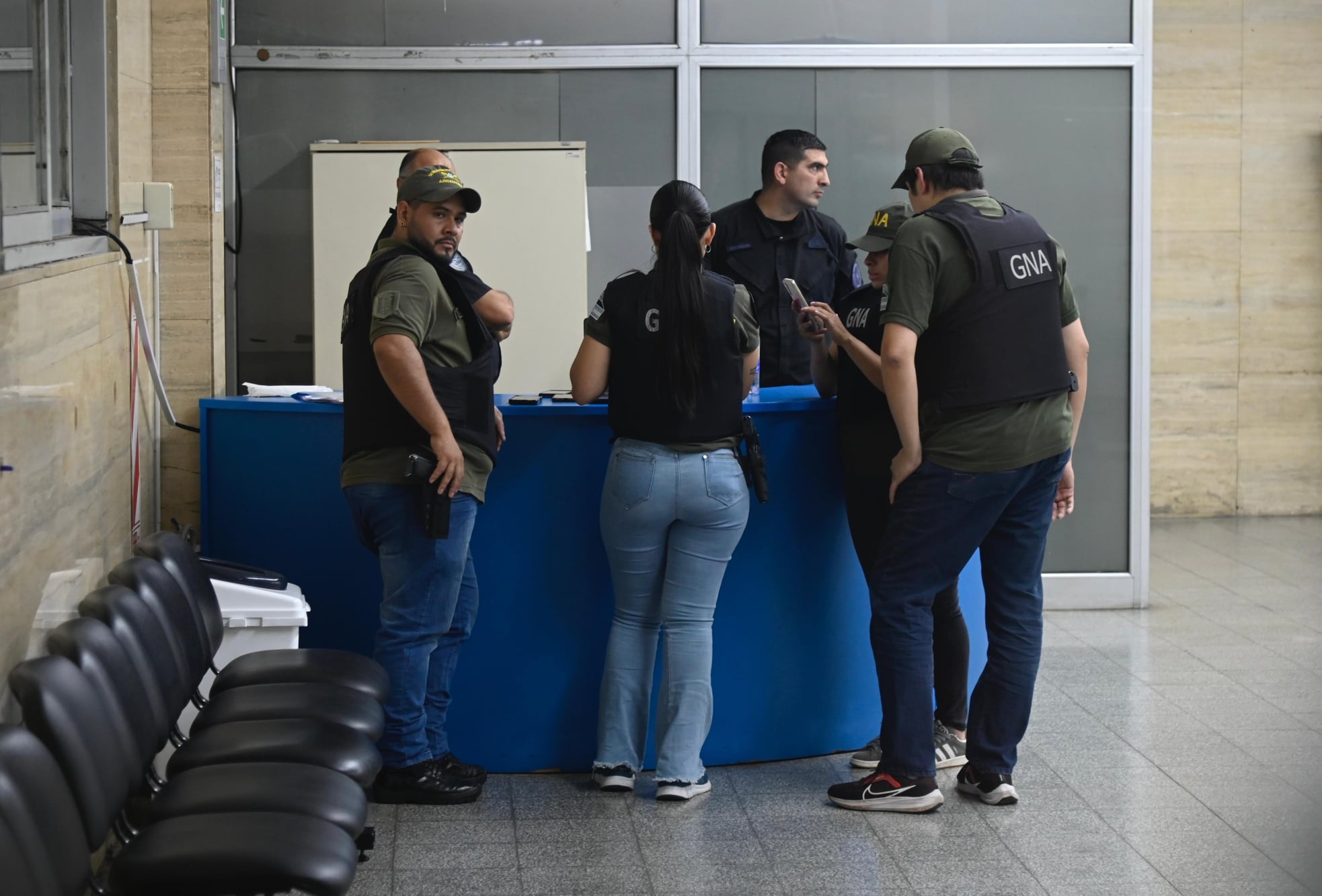 Allanamientos en Rosario al juez federal Bailaque, en los tribunales federales de calle Oroño y también en la sede de la AFIP