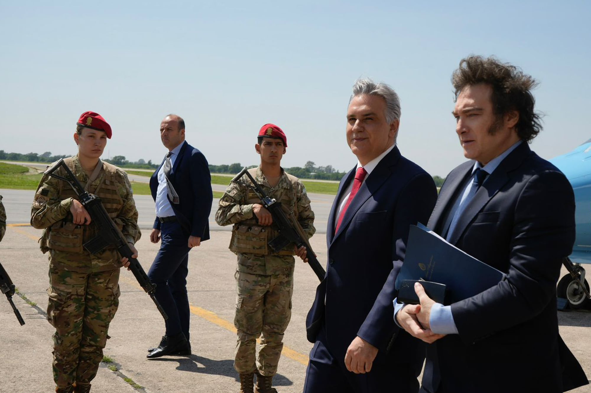 El Presidente Javier Milei en la ciudad de Córdoba junto al gobernador, Martín Llaryora