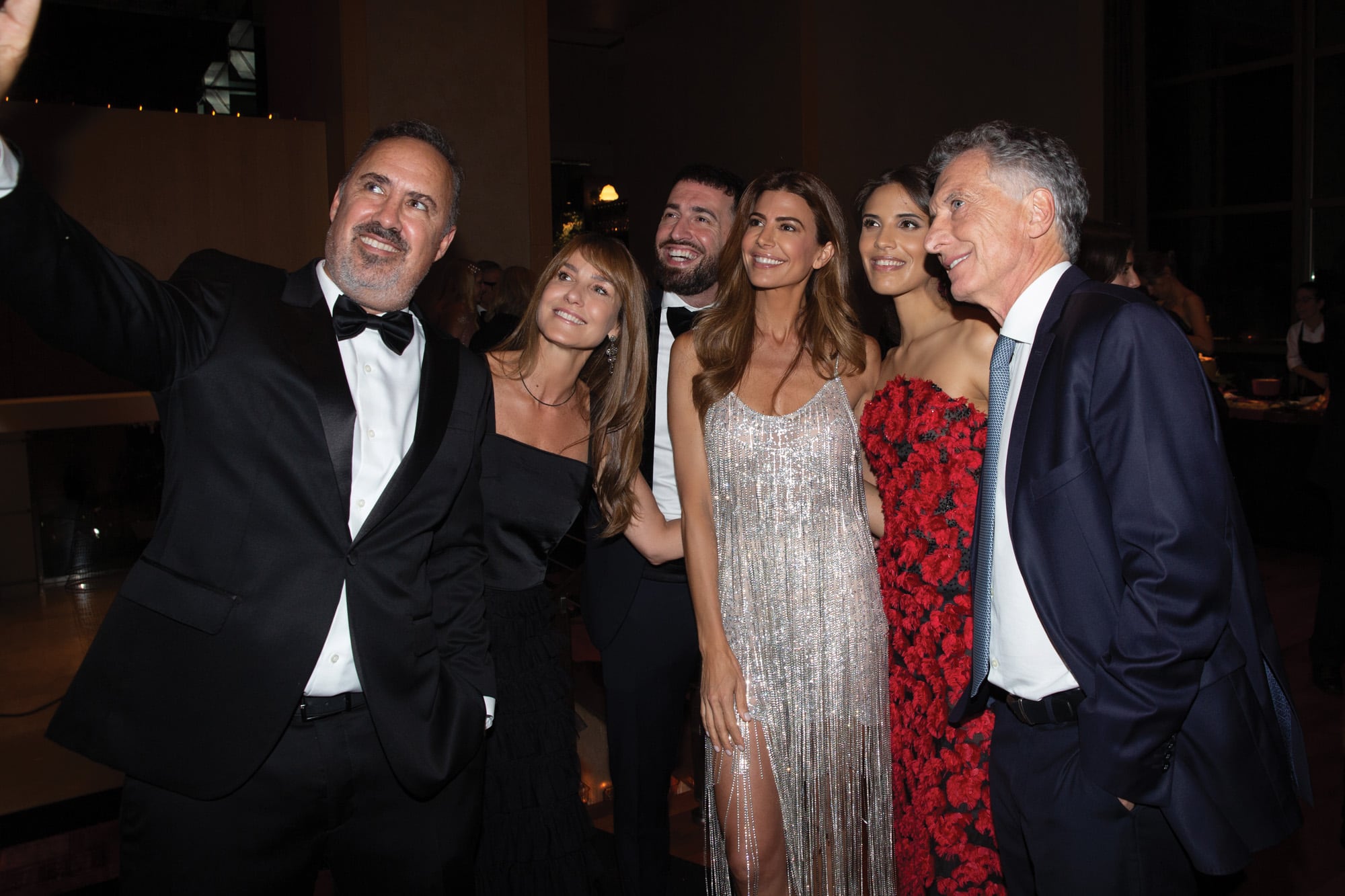 ¡Momento de selfie! Charly Ronco, Lola Ustariz, Nicolás Pottery, Juliana Awada, Taína Laurino y Mauricio Macri.