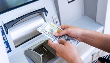 Nueva ley en California 2025: beneficios para usuarios de cajeros automáticos (ATM)