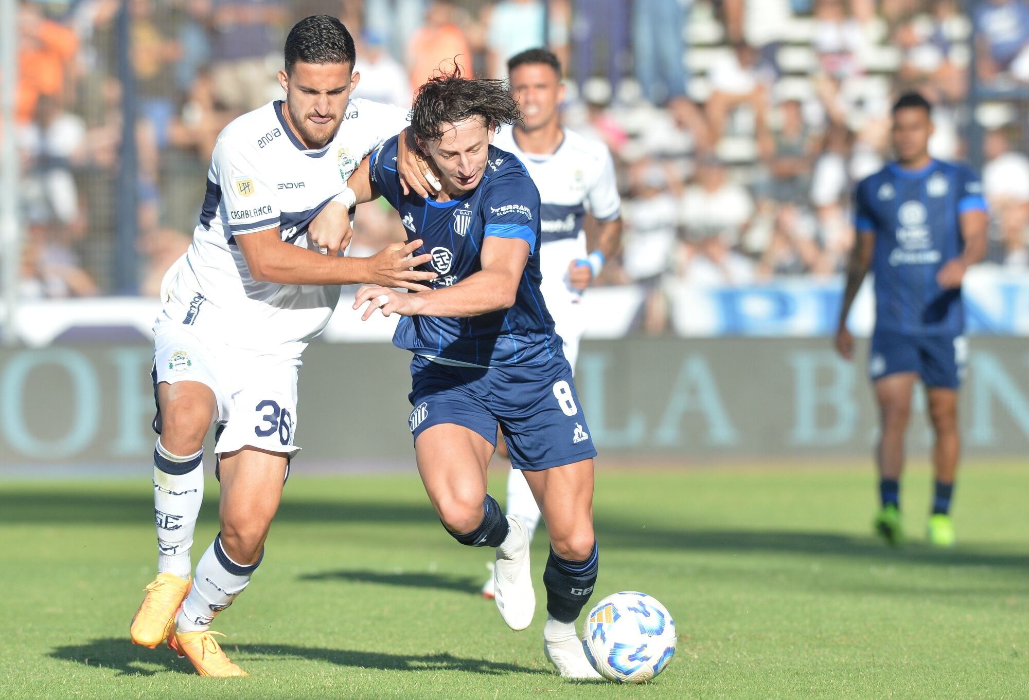 Gimnasia y Esgrima de La Plata vs Talleres de Córdoba.