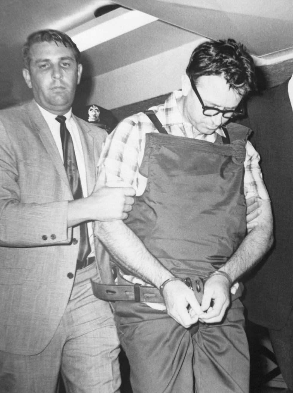 Ray detenido en 1968.