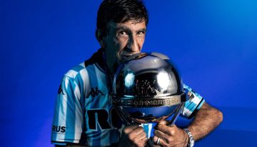 Gustavo Costas sigue en Racing: tras llegar a un acuerdo con el nuevo presidente Diego Milito, renovará su contrato para 2025