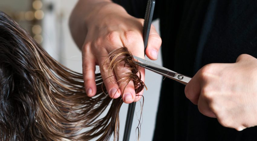 Ni cada uno ni seis meses: qué tan seguido hay que cortarse el pelo para que crezca sano y fuerte