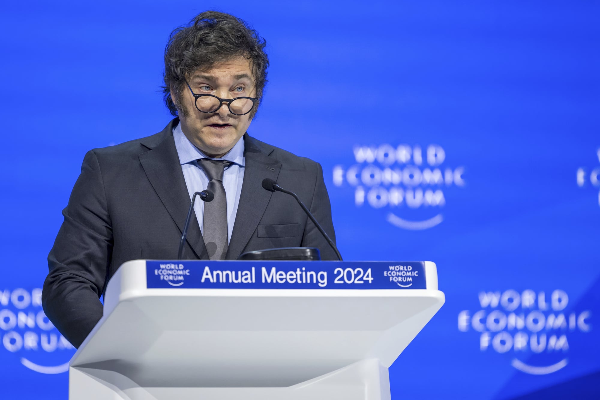  El presidente volverá a Davos adonde en 2024 aseguró que “Occidente está en peligro”, viajará también a Estados Unidos por la asunción de Donald Trump y a Alemania adonde recibirá un premio