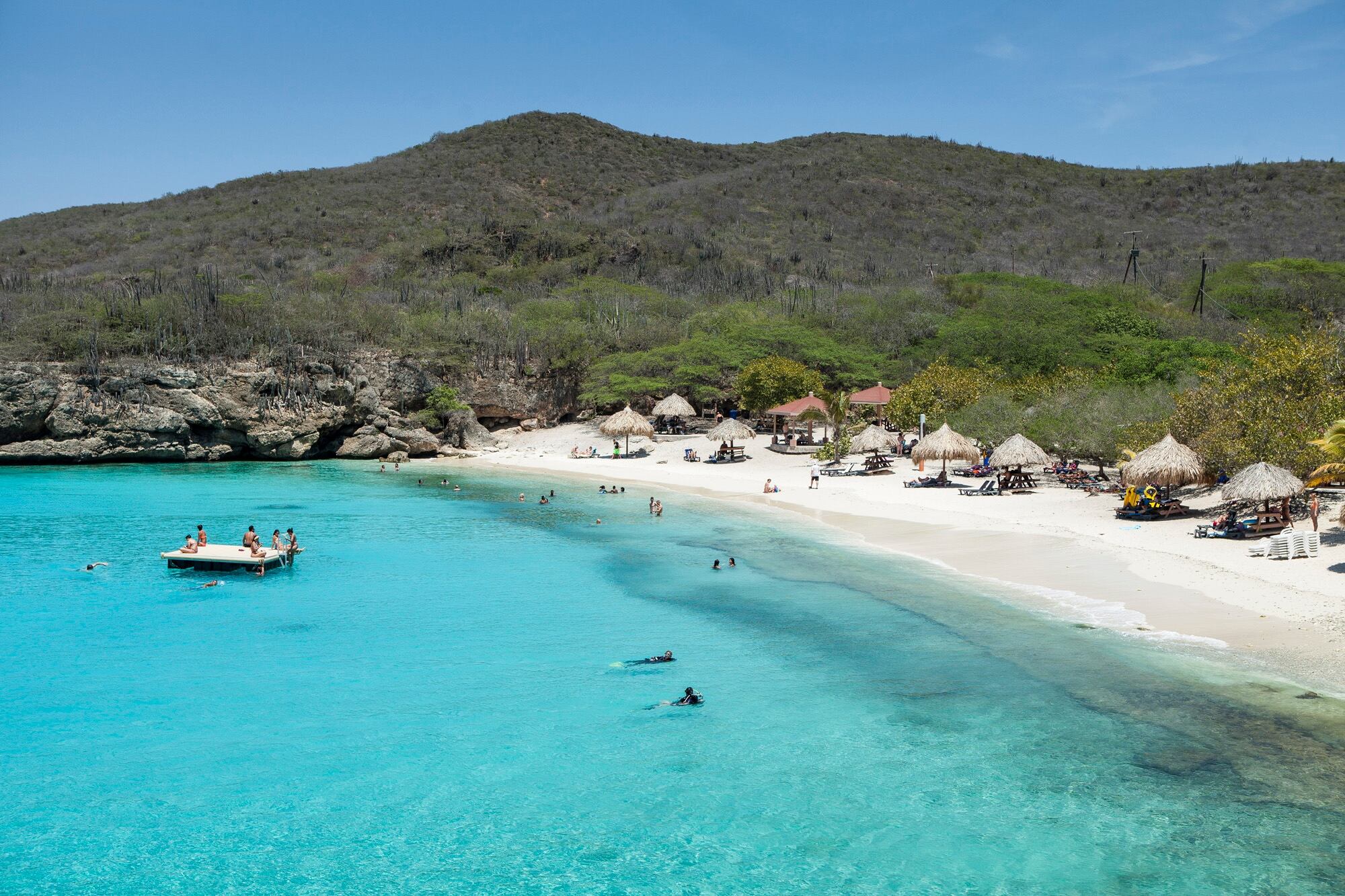 Vista de Kenepa, la playa preferida locales y visitantes.