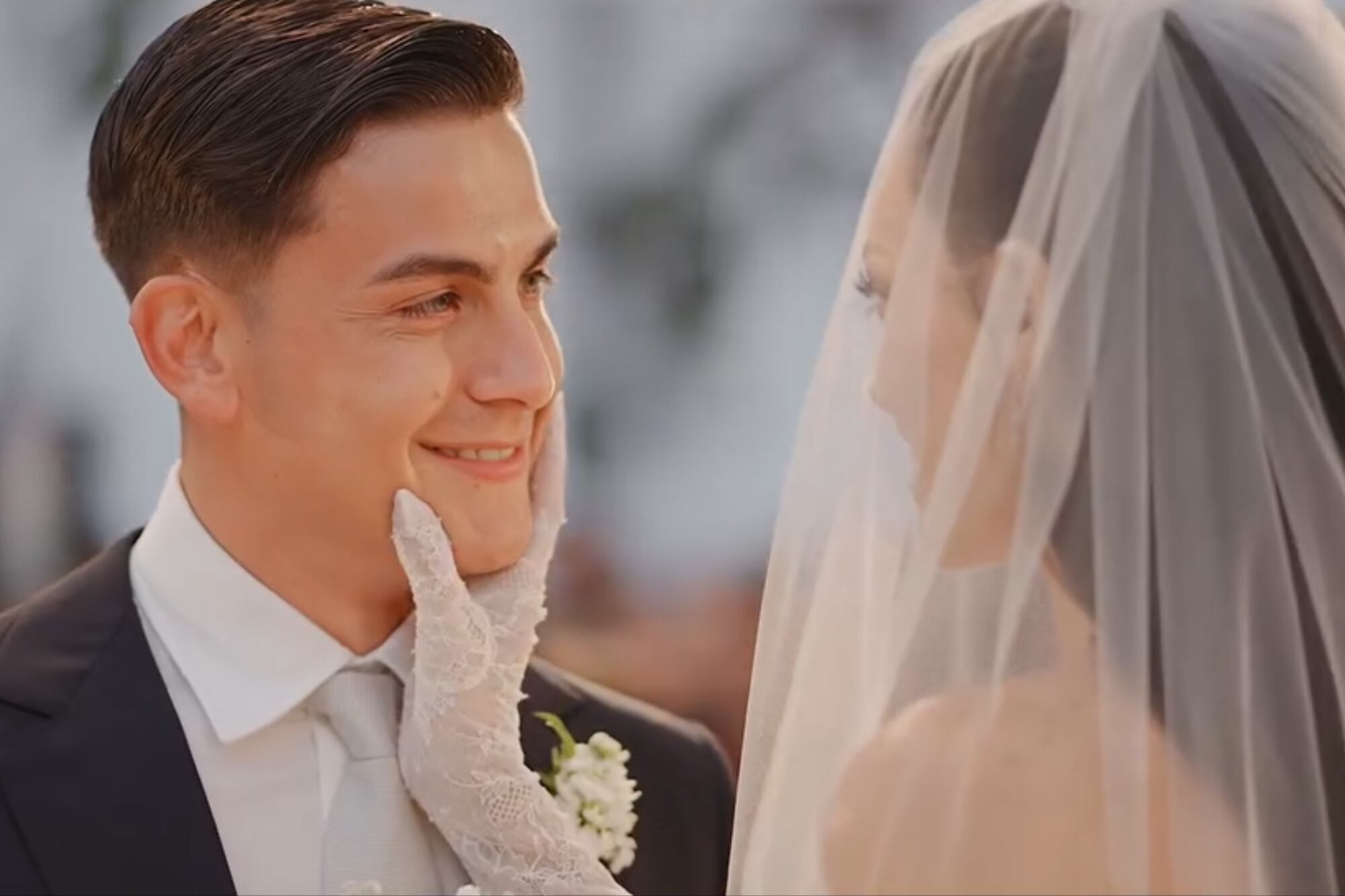 En el video se pudieron escuchar los votos que intercambiaron los novios (Foto: Captura de video / Instagram @orianasabatini)