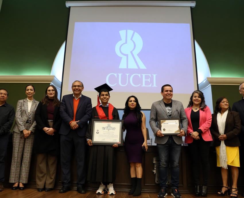 Acto de graduación Centro Universitario de Ciencias Exactas e Ingenierías de la Universidad de Guadalajara. (Universidad de Guadalajara)