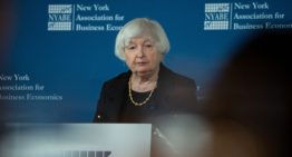 Yellen afirma que gasto EEUU en la pandemia evitó que millones de personas perdieran sus empleos