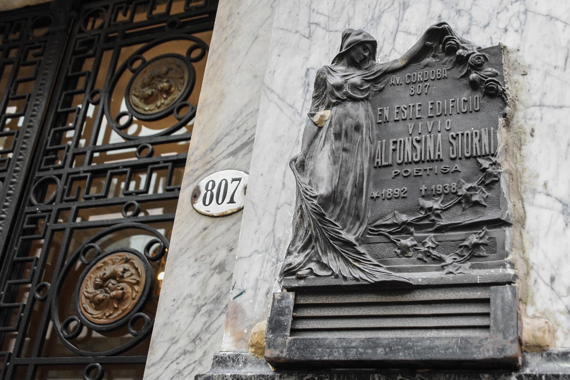 Alfonsina Storni vivió en el edificio entre 1892 y 1938.