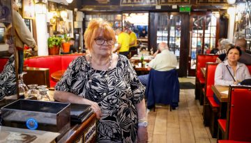 Un clásico de Recoleta. El bodegón famoso por sus empanadas, ubicado entre restaurantes de lujo, con precios accesibles