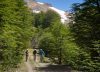 Glamping y tiny houses en una reserva de montaña al pie de un bosque de lengas y viejos caminos mineros