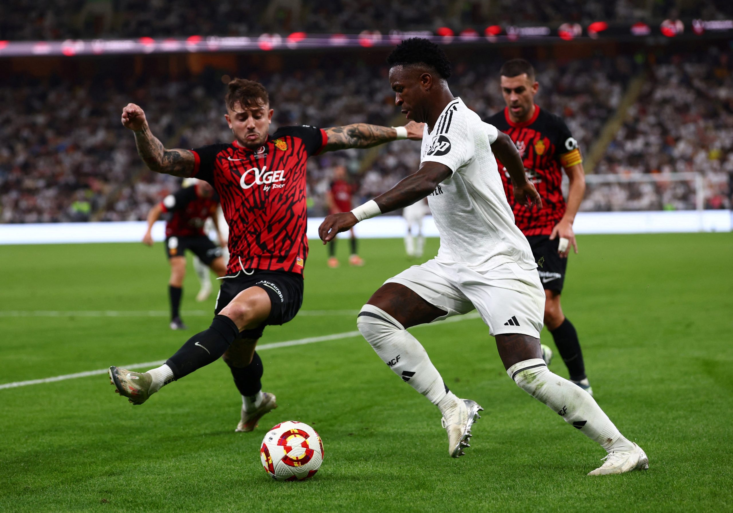 El equipo de la Casablanca goleó al Mallorca por 3 a 0. (Foto: /Pedro Nunes/Reuters)