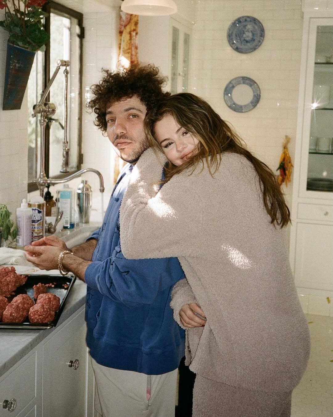 Selena Gomez y Benny Blanco oficializaron su relación en diciembre de 2023