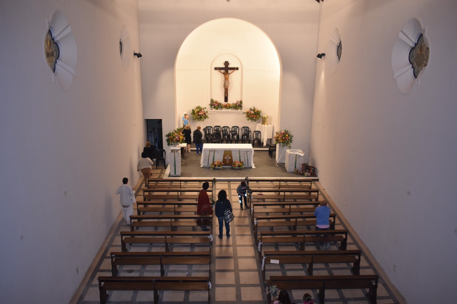 El interior de la capilla totalmente recuperado.