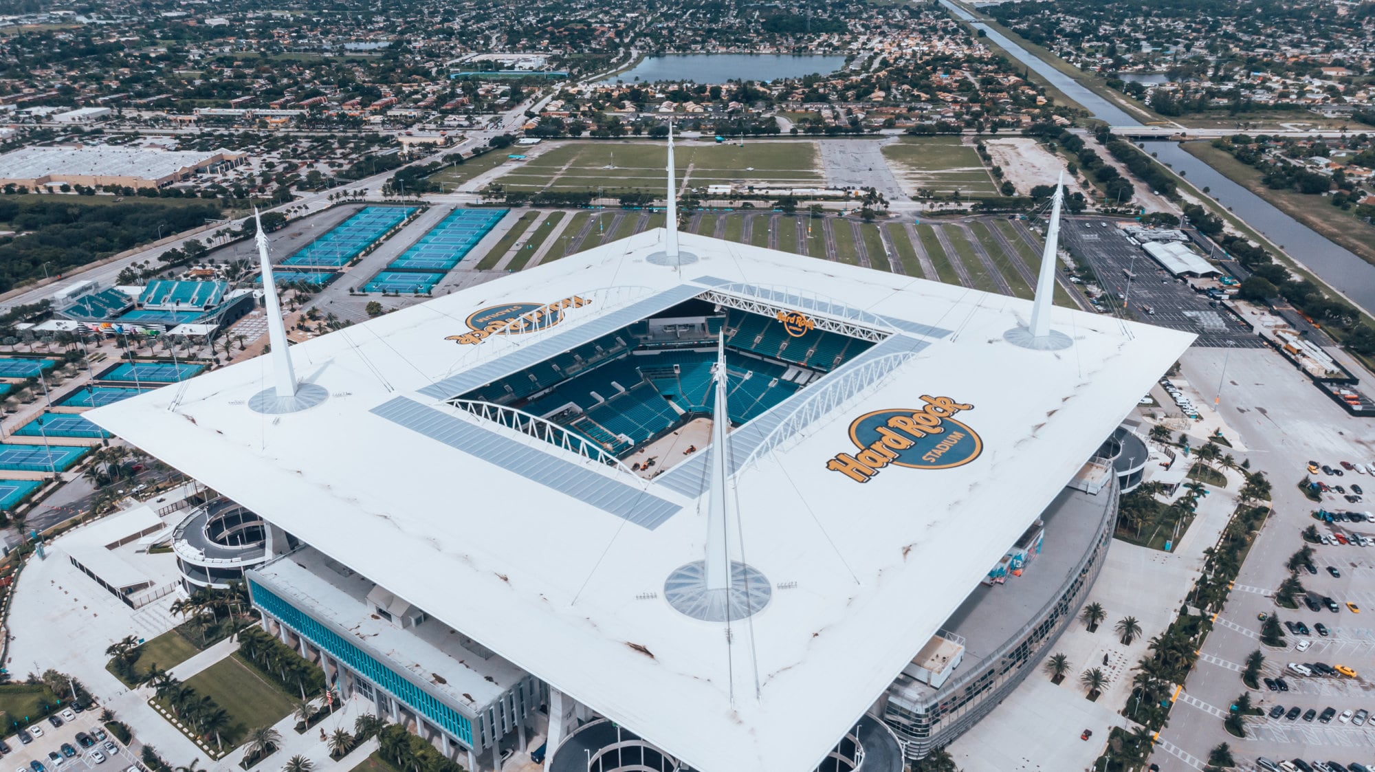 Entre los principales atractivos de la ciudad se encuentra el Hard Rock Stadium, una joya arquitectónica que se convirtió en uno de los lugares más buscados en Google (Archivo)