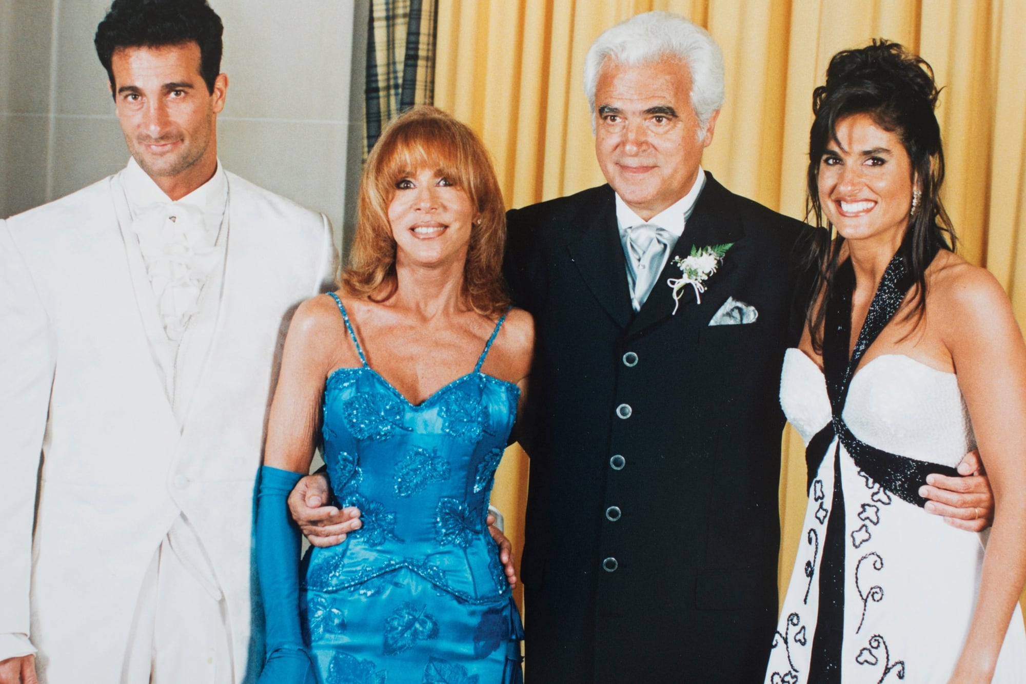 Osvaldo y Gabriela Sabatini junto a sus padres, Beatriz Garofalo y Osvaldo 