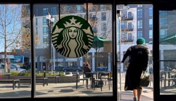 Starbucks eliminará 1.100 empleos corporativos a nivel global