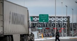 Trump habla con líderes de Canadá y México tras imponer nuevos aranceles