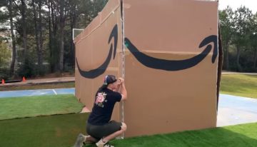 Cómo es una casa que se compra en Amazon y llega embalada por correo