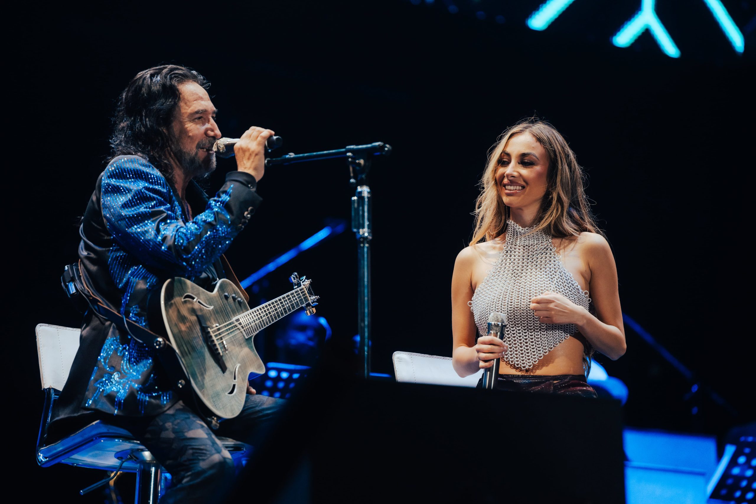 Marco Antonio Solís compartió en Buenos Aires una canción con su hija Mar, que está lanzando su carrera solista