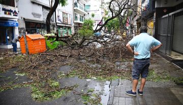 Las fotos del sorprendente temporal que azotó a Rosario: en una hora llovió lo que llueve en un mes