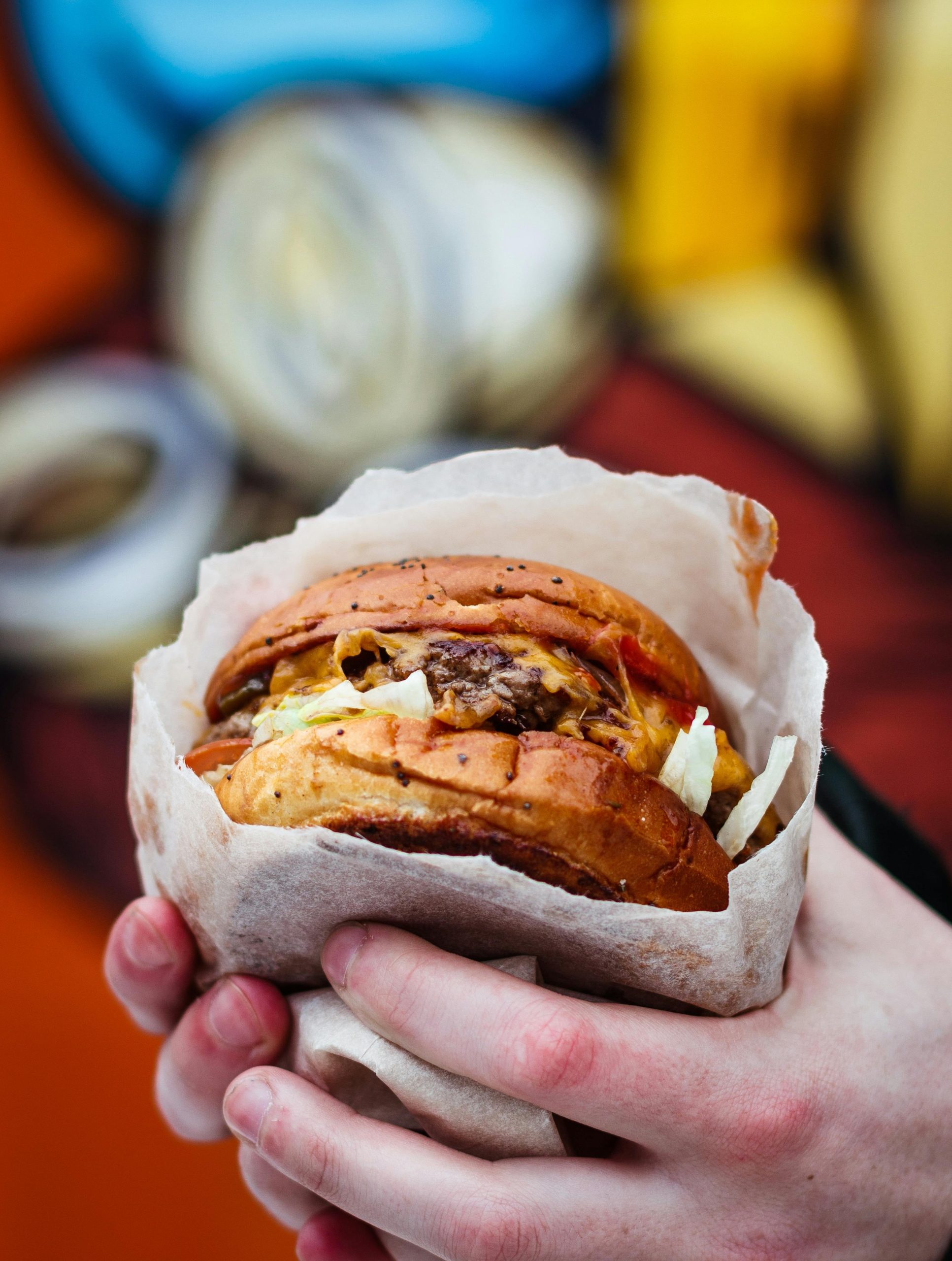 El hombre incluía a las hamburguesas en su alimentación diaria (Foto ilustrativa: PEXELS)