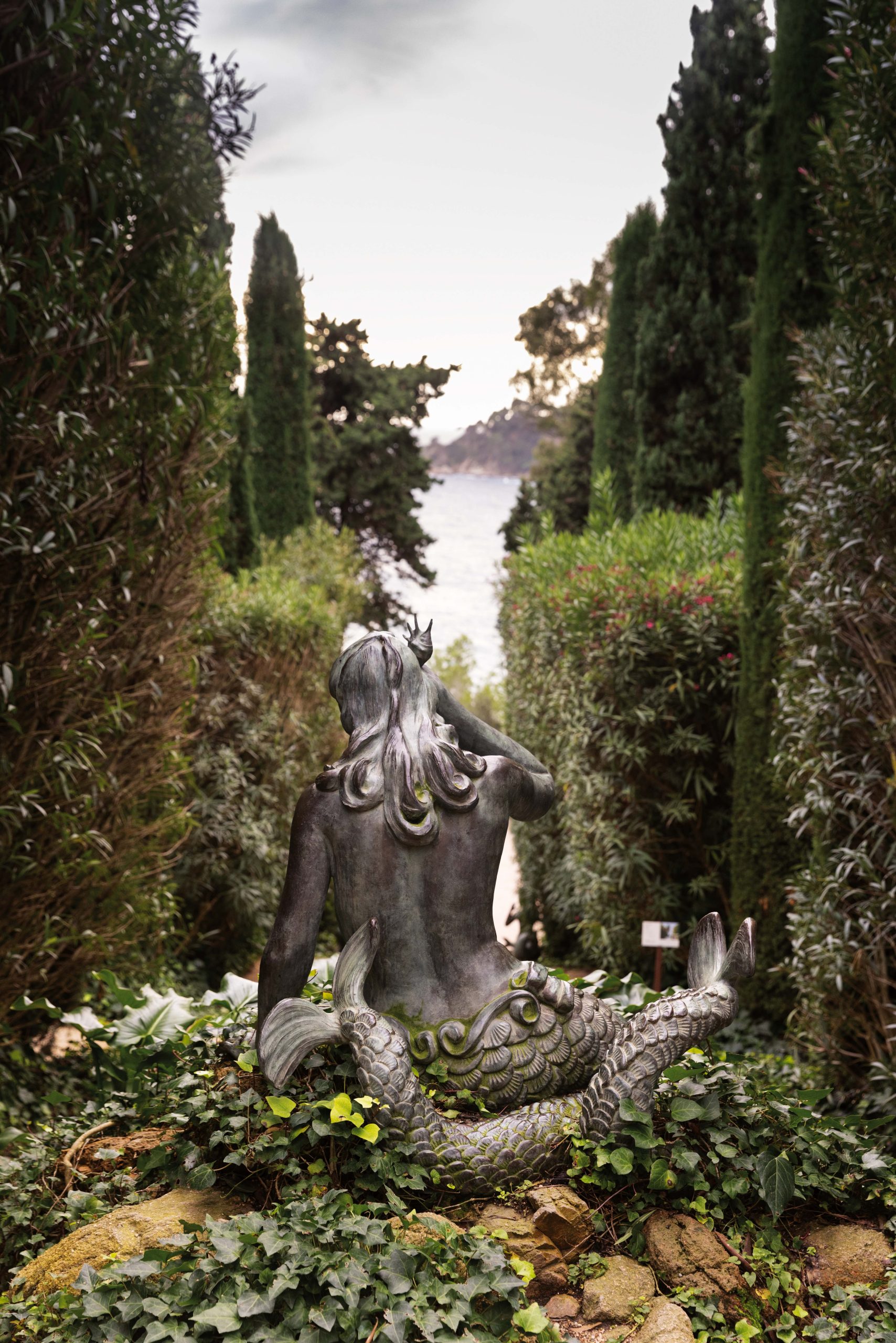 Una sirena en los Jardines de Santa Clotilde.