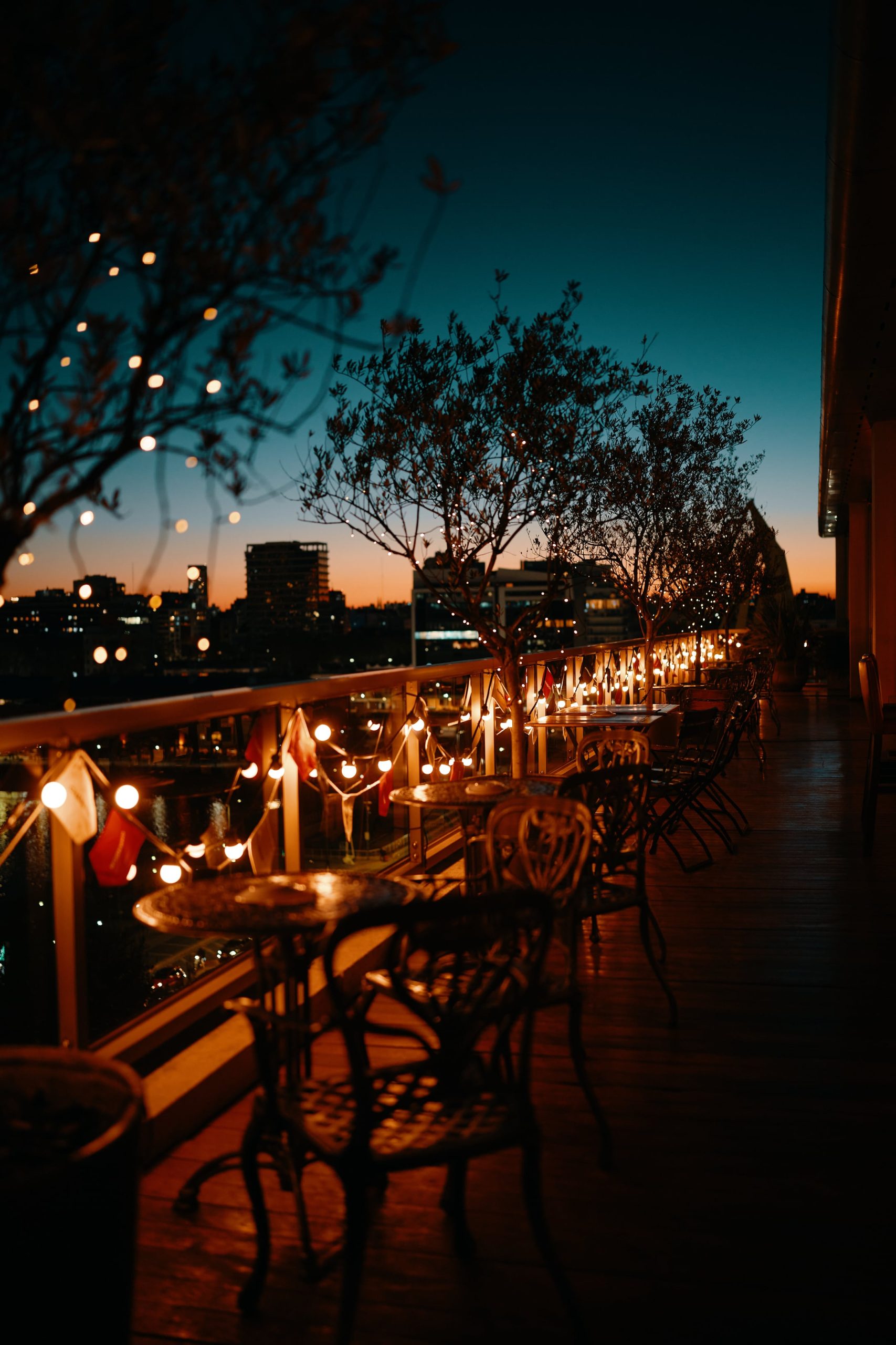 El Rooftop del Hotel Madero ofrece una de las mejores vistas de la ciudad para el atardecer