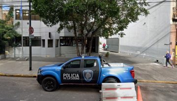 Un acusado de homicidio y otros detenidos por robos: quiénes son los presos que se fugaron en Caballito