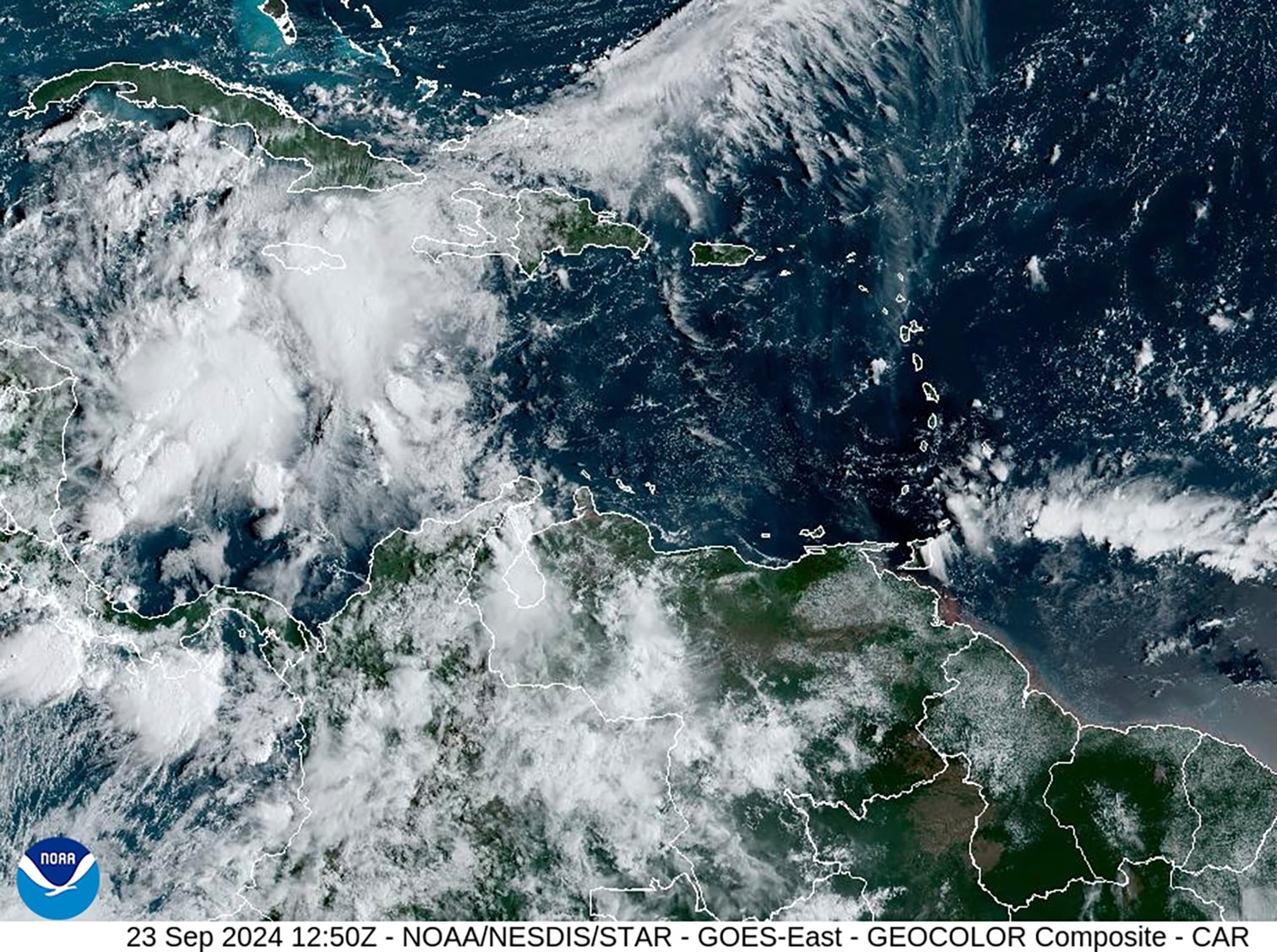 Las Islas Caimán suelen verse afectadas también por fuertes tormentas tropicales