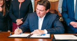 Qué cambia en Florida con el veto de Ron DeSantis a la ley de inmigración SB-2B